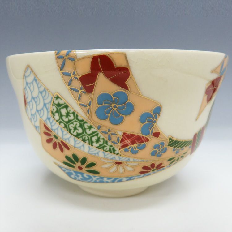 茶道具 抹茶茶碗（まっちゃちゃわん） 茶碗 仁清 束のし 宮地英香 抹茶茶碗は茶の湯文化である表千家・裏千家の茶道具や抹茶を専門に扱う千紀園（せんきえん）が通販で販売しています。茶会また初心者向けのお稽古用にご利用いただける抹茶碗です。贈り物・ギフトにも人気です。
