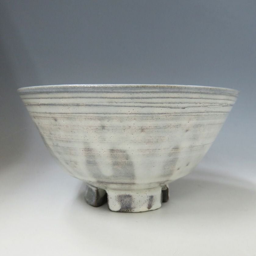 茶道具 抹茶茶碗（まっちゃちゃわん） 茶碗 古萩 黒石窯 抹茶茶碗は茶の湯文化である表千家・裏千家の茶道具や抹茶を専門に扱う千紀園（せんきえん）が通販で販売しています。茶会また初心者向けのお稽古用にご利用いただける抹茶碗です。贈り物・ギフトにも人気です。