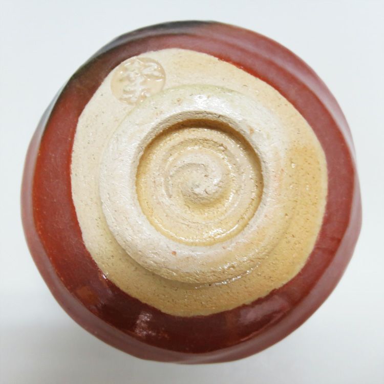 茶道具 楽茶碗（らくちゃわん） 利休茶碗 赤楽 松楽窯 抹茶茶碗は茶の湯文化である表千家・裏千家の茶道具や抹茶を専門に扱う千紀園（せんきえん）が通販で販売しています。茶会また初心者向けのお稽古用にご利用いただける抹茶碗です。贈り物・ギフトにも人気です。
