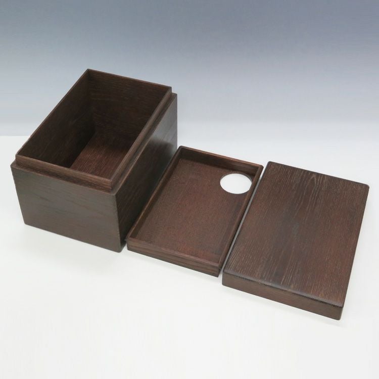 茶道具色々纏めて 検 利休女桑茶箱茶筅筒棗なつめ香合和食器桜皮細工漆器茶筒花器螺鈿煙草セット提灯行燈古美術裏千家表千家コレクター所蔵品 茶道具 茶箱 利休茶箱 女桑 面銀杏蒔絵 蝋引き仕上げ 桑色 仙正作 三点