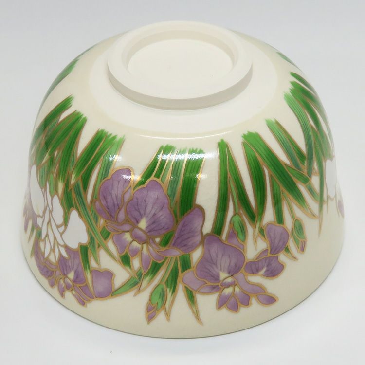 茶道具 抹茶茶碗（まっちゃちゃわん） 茶碗 仁清 菖蒲 宮地英香 端午の節句 こどもの日 抹茶茶碗は茶の湯文化である表千家・裏千家の茶道具や抹茶を専門に扱う千紀園（せんきえん）が通販で販売しています。茶会また初心者向けのお稽古用にご利用いただける抹茶碗です。贈り物・ギフトにも人気です。