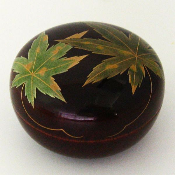 青楓蒔絵 万寿型香合 中村宗悦造 桜材 木地溜塗 共箱 茶道具 茶道具 香合 万寿形香合 木地溜塗 青楓 中村宗悦