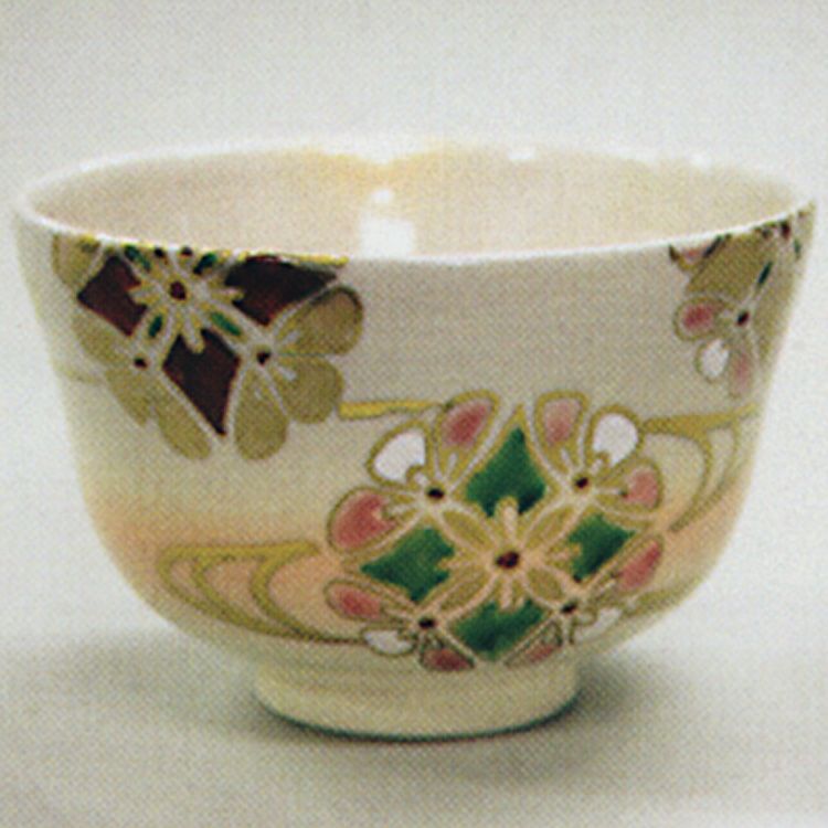 茶道具 茶碗 花菱 与平 抹茶茶碗は茶の湯文化である表千家・裏千家の茶道具や抹茶を専門に扱う千紀園（せんきえん）が通販で販売しています。茶会また初心者向けのお稽古用にご利用いただける抹茶碗です。贈り物・ギフトにも人気です。