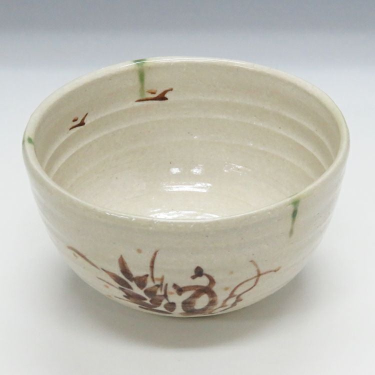 茶道具 茶碗 弥七田織部 壱陶 抹茶茶碗は茶の湯文化である表千家・裏千家の茶道具や抹茶を専門に扱う千紀園（せんきえん）が通販で販売しています。茶会また初心者向けのお稽古用にご利用いただける抹茶碗です。贈り物・ギフトにも人気です。