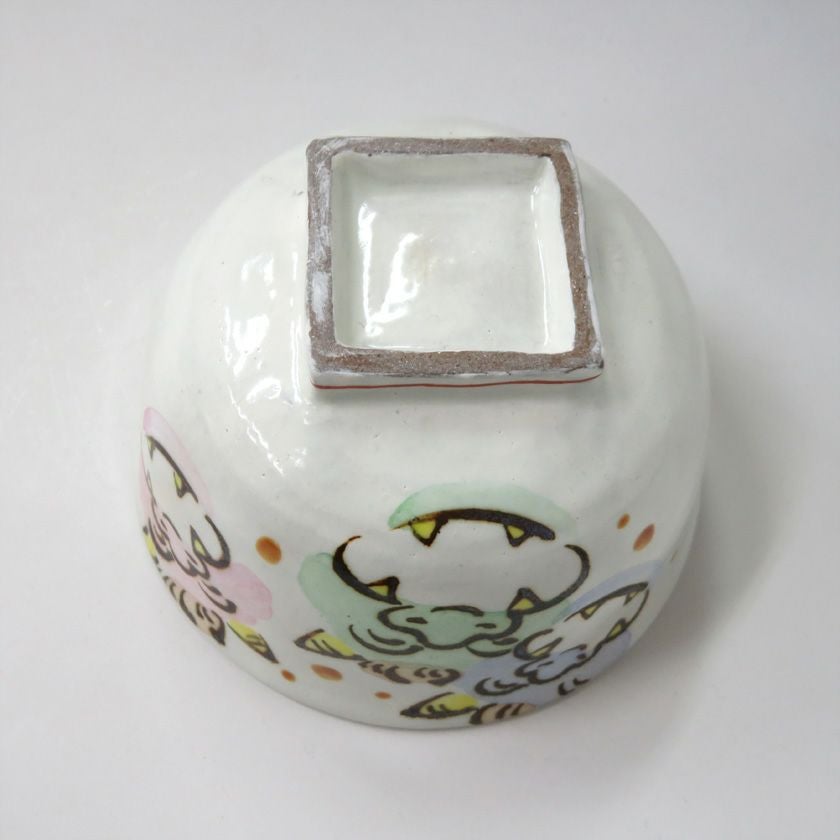 茶道具 抹茶茶碗（まっちゃちゃわん） 茶碗　粉引　鬼　福は内 中村 与平 抹茶茶碗は茶の湯文化である表千家・裏千家の茶道具や抹茶を専門に扱う千紀園（せんきえん）が通販で販売しています。茶会また初心者向けのお稽古用にご利用いただける抹茶碗です。贈り物・ギフトにも人気です。