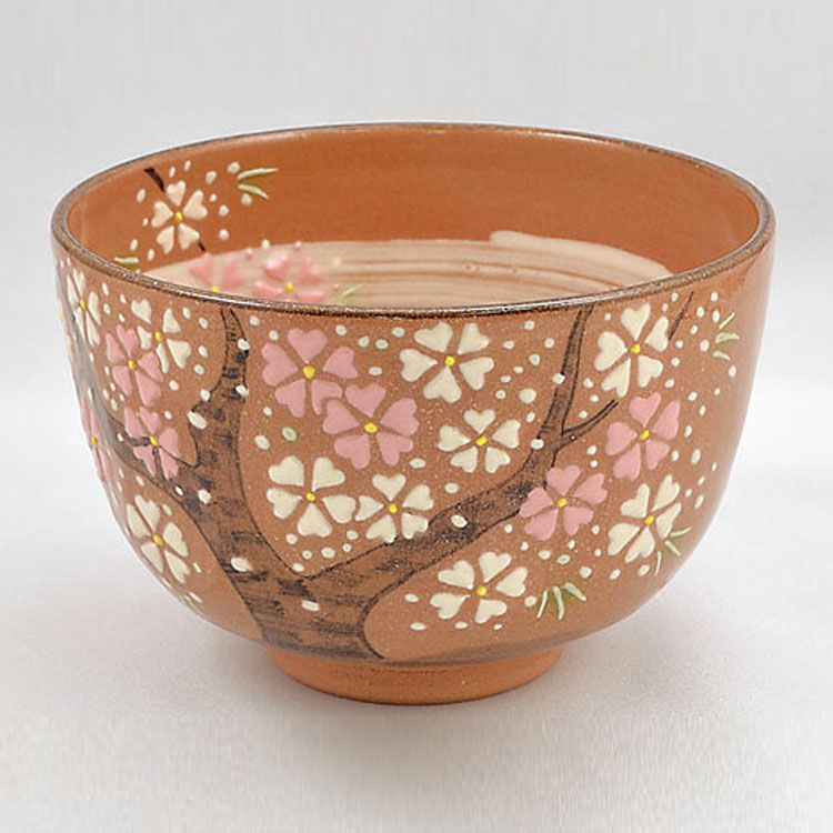 茶道具 抹茶茶碗（まっちゃちゃわん） 色絵茶碗　桜 大石 督幸 抹茶茶碗は茶の湯文化である表千家・裏千家の茶道具や抹茶を専門に扱う千紀園（せんきえん）が通販で販売しています。茶会また初心者向けのお稽古用にご利用いただける抹茶碗です。贈り物・ギフトにも人気です。