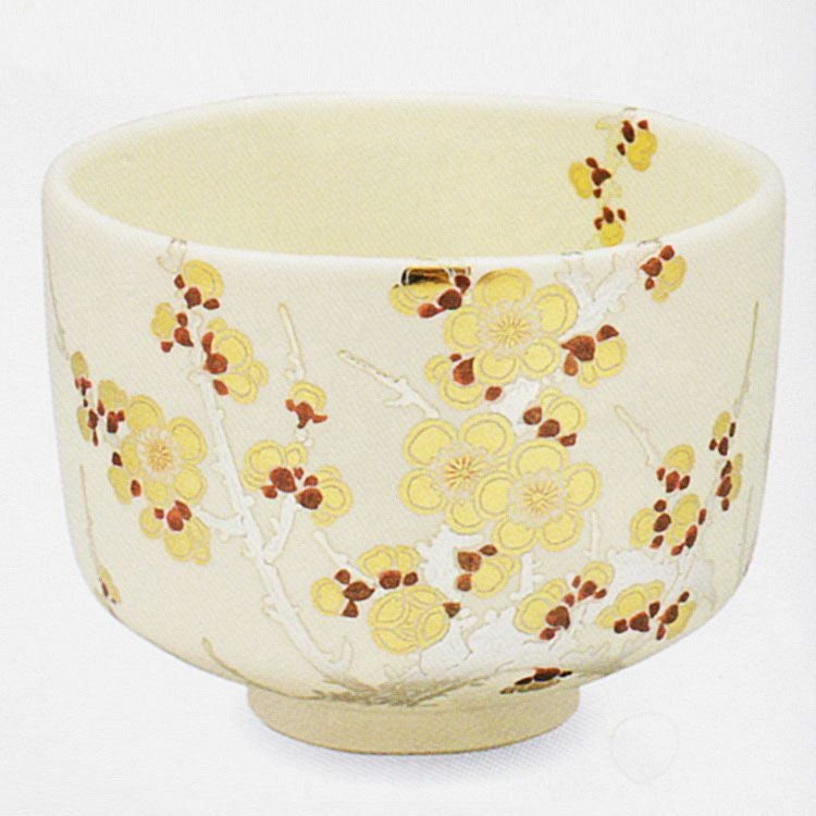 茶道具 抹茶茶碗（まっちゃちゃわん） 色絵　金銀梅　茶碗 田中 方円作 抹茶茶碗は茶の湯文化である表千家・裏千家の茶道具や抹茶を専門に扱う千紀園（せんきえん）が通販で販売しています。茶会また初心者向けのお稽古用にご利用いただける抹茶碗です。贈り物・ギフトにも人気です。