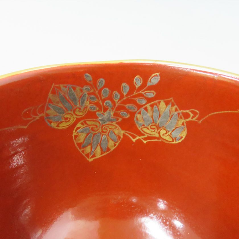 茶道具 抹茶茶碗（まっちゃちゃわん） 茶碗　御所車 壱休窯 抹茶茶碗は茶の湯文化である表千家・裏千家の茶道具や抹茶を専門に扱う千紀園（せんきえん）が通販で販売しています。茶会また初心者向けのお稽古用にご利用いただける抹茶碗です。贈り物・ギフトにも人気です。