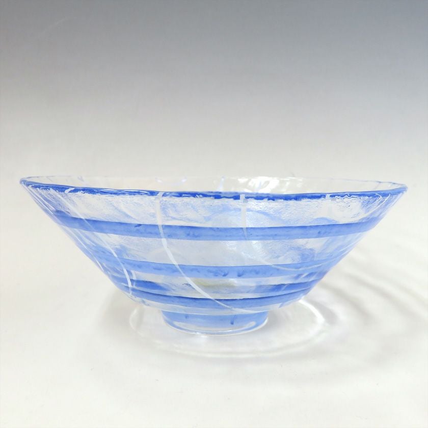 茶道具 平茶碗（ひらちゃわん） 平茶碗 義山 波紋 （超耐熱） 水出 宋絢 抹茶茶碗は茶の湯文化である表千家・裏千家の茶道具や抹茶を専門に扱う千紀園（せんきえん）が通販で販売しています。茶会また初心者向けのお稽古用にご利用いただける抹茶碗です。贈り物・ギフトにも人気です。