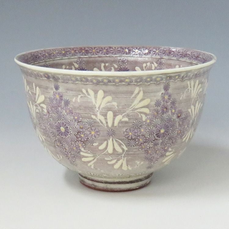 茶道具 抹茶茶碗（まっちゃちゃわん） 紫彩華紋茶碗 森里 陶楽 抹茶茶碗は茶の湯文化である表千家・裏千家の茶道具や抹茶を専門に扱う千紀園（せんきえん）が通販で販売しています。茶会また初心者向けのお稽古用にご利用いただける抹茶碗です。贈り物・ギフトにも人気です。