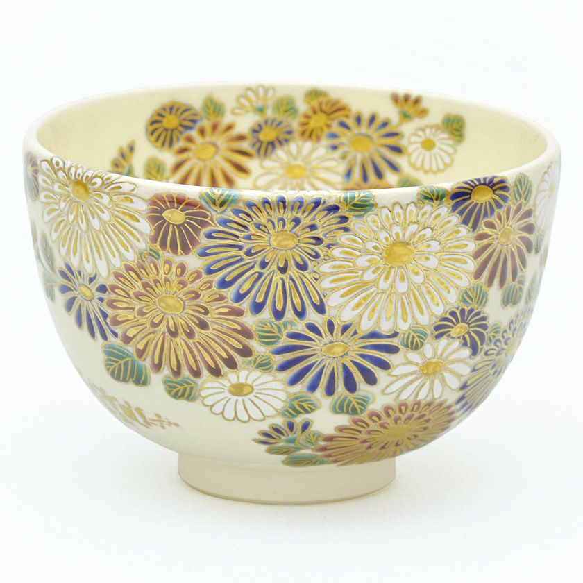 茶道具 抹茶茶碗（まっちゃちゃわん） 茶碗 色絵 菊花 清閑寺窯 抹茶茶碗は茶の湯文化である表千家・裏千家の茶道具や抹茶を専門に扱う千紀園（せんきえん）が通販で販売しています。茶会また初心者向けのお稽古用にご利用いただける抹茶碗です。贈り物・ギフトにも人気です。