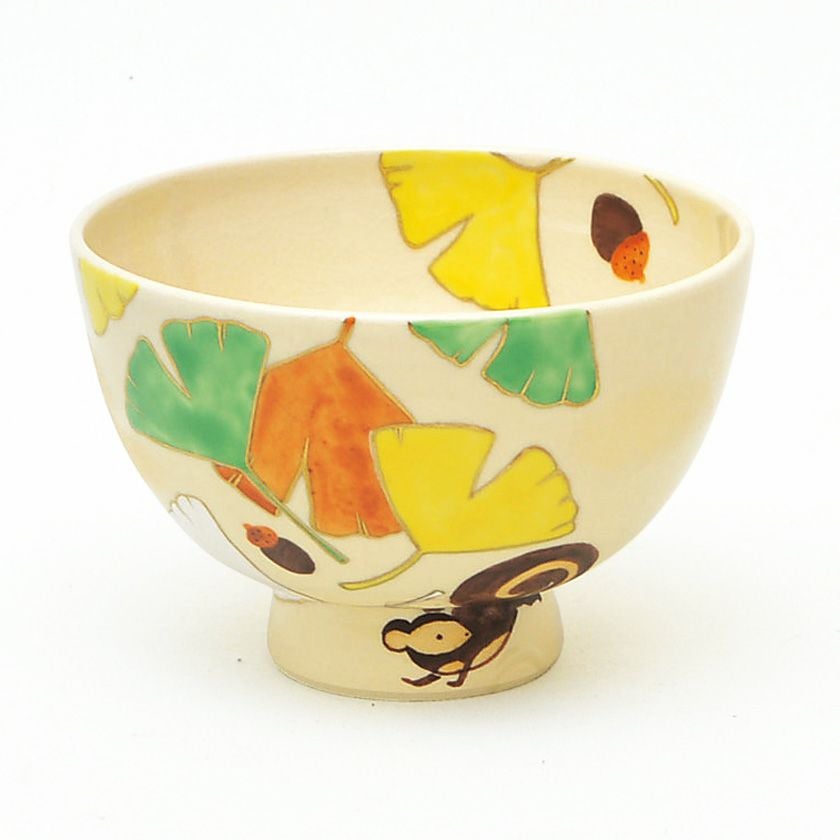茶道具 抹茶茶碗（まっちゃちゃわん） 茶碗 色絵 銀杏とりす 加藤 永山 抹茶茶碗は茶の湯文化である表千家・裏千家の茶道具や抹茶を専門に扱う千紀園（せんきえん）が通販で販売しています。茶会また初心者向けのお稽古用にご利用いただける抹茶碗です。贈り物・ギフトにも人気です。