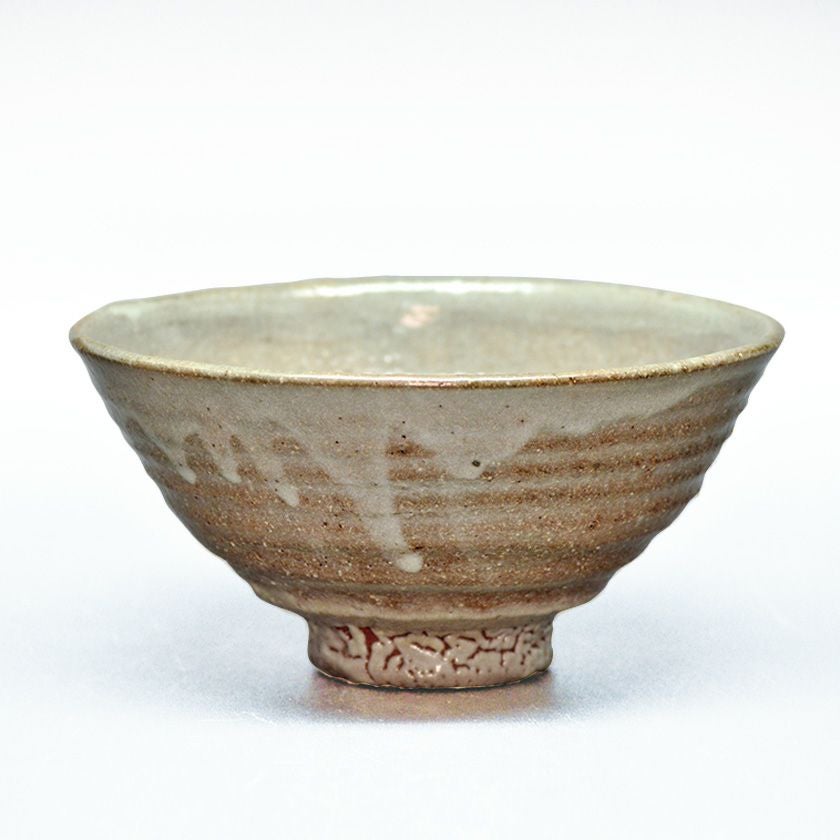 茶道具 抹茶茶碗（まっちゃちゃわん） 茶碗 青井戸「落葉」 原 清晁 抹茶茶碗は茶の湯文化である表千家・裏千家の茶道具や抹茶を専門に扱う千紀園（せんきえん）が通販で販売しています。茶会また初心者向けのお稽古用にご利用いただける抹茶碗です。贈り物・ギフトにも人気です。