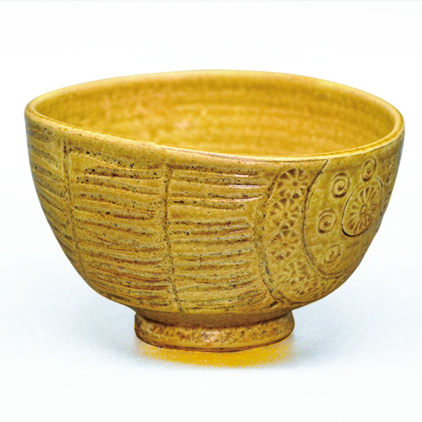 茶道具 抹茶茶碗（まっちゃちゃわん） 俵手茶碗 黄伊羅保 中村 与平 抹茶茶碗は茶の湯文化である表千家・裏千家の茶道具や抹茶を専門に扱う千紀園（せんきえん）が通販で販売しています。茶会また初心者向けのお稽古用にご利用いただける抹茶碗です。贈り物・ギフトにも人気です。