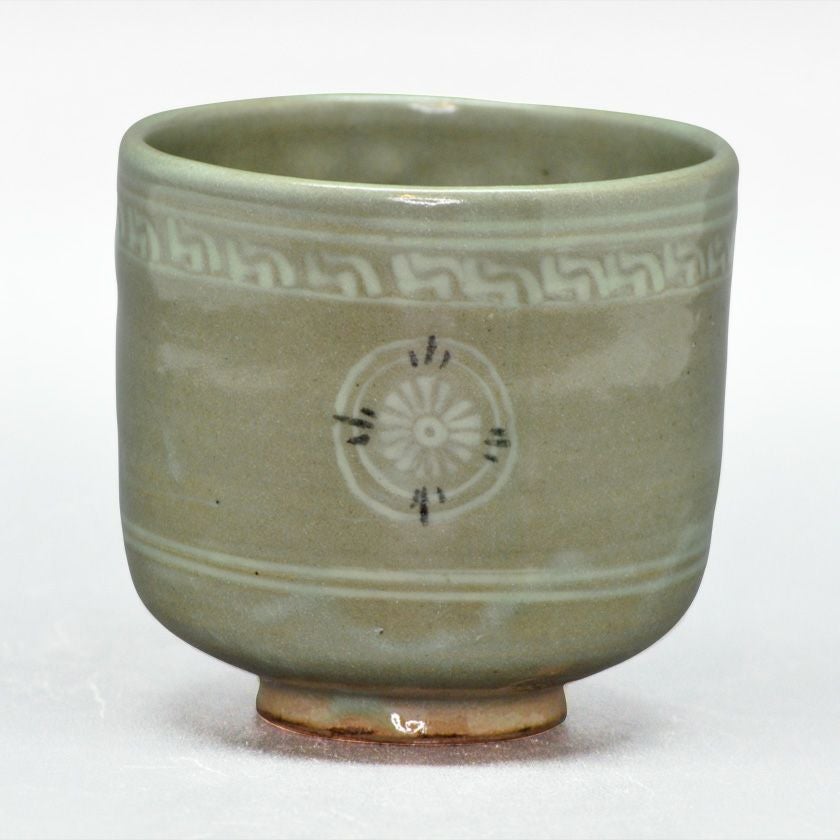 茶道具 筒茶碗（つつちゃわん） 筒茶碗 青磁狂言袴 中村 与平 | 千年の