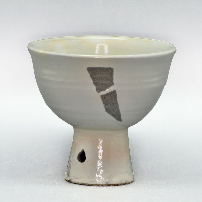茶道具 抹茶茶碗（まっちゃちゃわん） 馬上杯 粉引 中村 与平 | 千年の