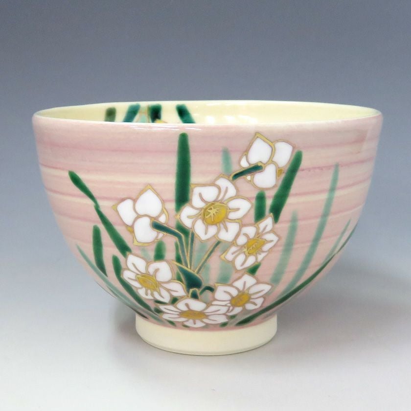 茶道具 抹茶茶碗（まっちゃちゃわん） 茶碗　紫釉 水仙 見谷 福峰 作 抹茶茶碗は茶の湯文化である表千家・裏千家の茶道具や抹茶を専門に扱う千紀園（せんきえん）が通販で販売しています。茶会また初心者向けのお稽古用にご利用いただける抹茶碗です。贈り物・ギフトにも人気です。