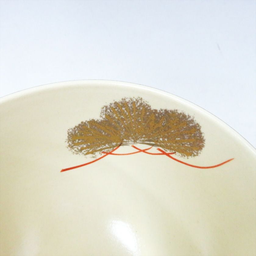 茶道具 抹茶茶碗（まっちゃちゃわん） 仁清写 錦松 茶椀 抹茶茶碗は茶の湯文化である表千家・裏千家の茶道具や抹茶を専門に扱う千紀園（せんきえん）が通販で販売しています。茶会また初心者向けのお稽古用にご利用いただける抹茶碗です。贈り物・ギフトにも人気です。