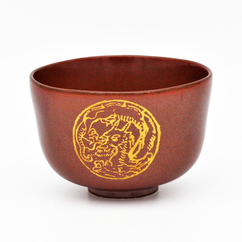 茶道具 抹茶茶碗（まっちゃちゃわん） 茶碗 武田菱 戦国武将家紋茶碗 花月窯 抹茶茶碗は茶の湯文化である表千家・裏千家の茶道具や抹茶を専門に扱う千紀園（せんきえん）が通販で販売しています。茶会また初心者向けのお稽古用にご利用いただける抹茶碗です。贈り物・ギフトにも人気です。