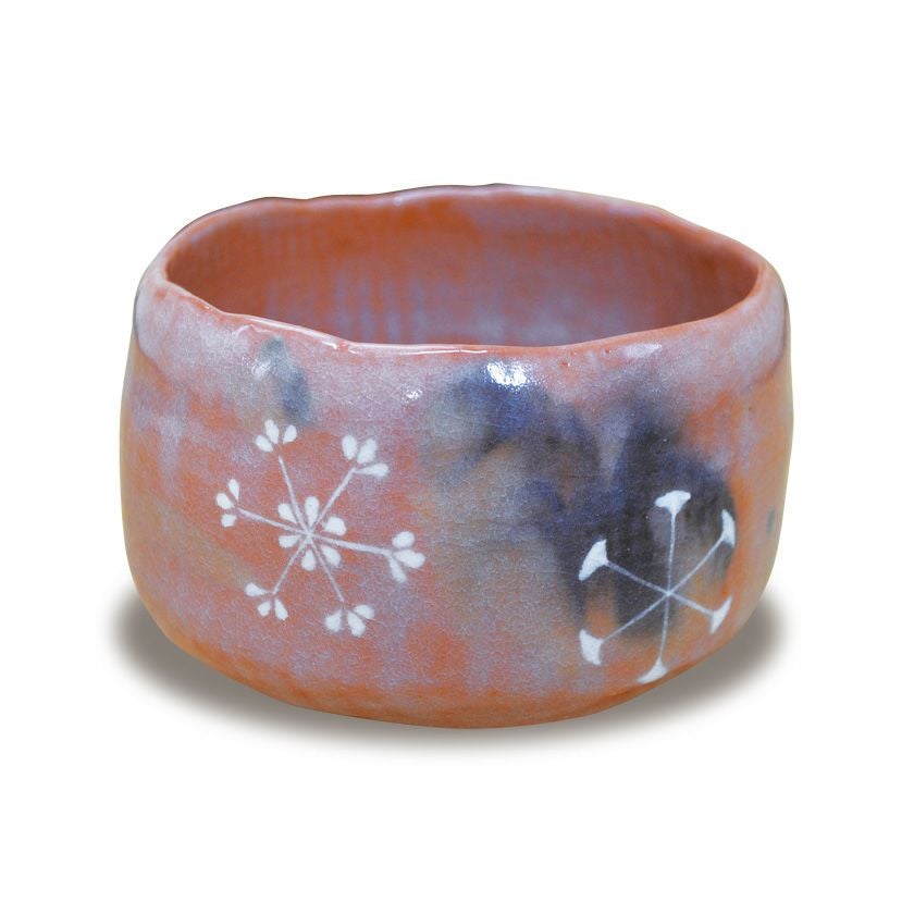茶道具 抹茶茶碗（まっちゃちゃわん） 茶碗 雪の華 佐々木 昭楽 抹茶茶碗は茶の湯文化である表千家・裏千家の茶道具や抹茶を専門に扱う千紀園（せんきえん）が通販で販売しています。茶会また初心者向けのお稽古用にご利用いただける抹茶碗です。贈り物・ギフトにも人気です。