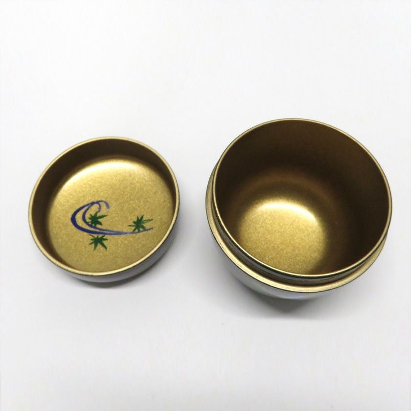 茶道具　棗 金色装飾 茶道具 棗（なつめ） 溜塗中棗 目高蒔絵（内梨子地） 樹脂製 東雲