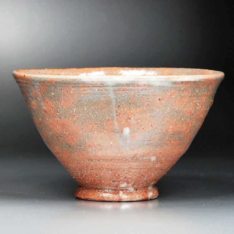 茶道具 抹茶茶碗（まっちゃちゃわん） 茶碗 茂三写 丸子窯 抹茶茶碗は茶の湯文化である表千家・裏千家の茶道具や抹茶を専門に扱う千紀園（せんきえん）が通販で販売しています。茶会また初心者向けのお稽古用にご利用いただける抹茶碗です。贈り物・ギフトにも人気です。