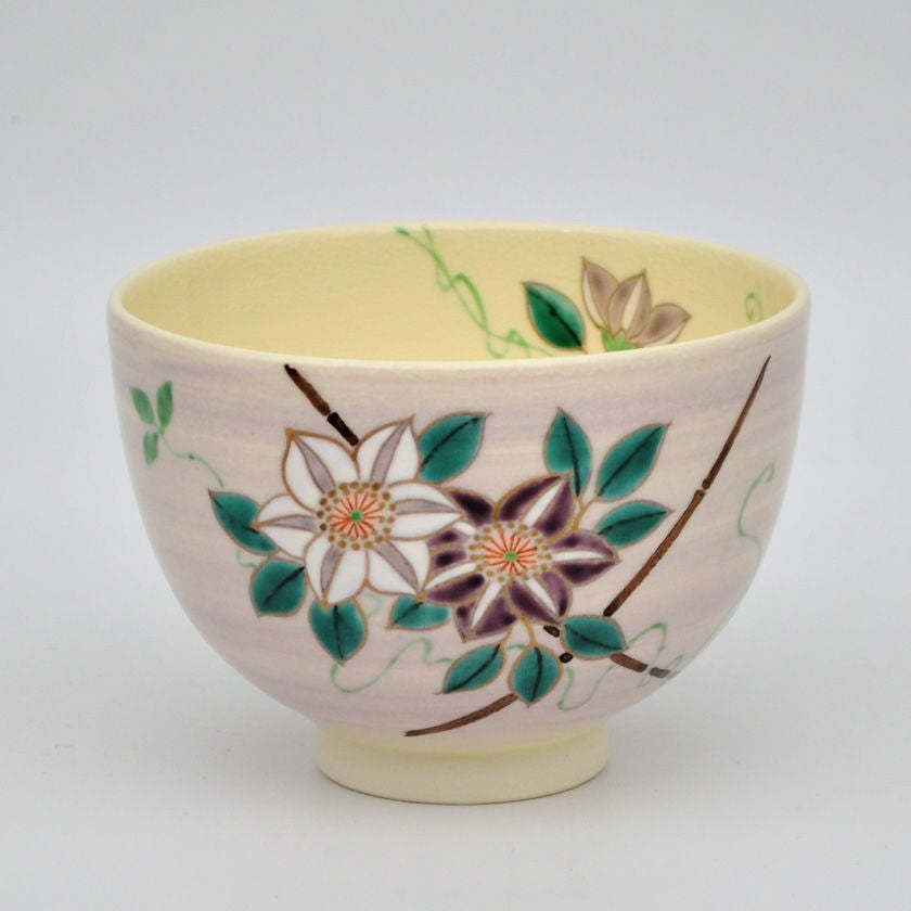 茶道具 抹茶茶碗（まっちゃちゃわん） 茶碗 鉄線 見谷 福峰 抹茶茶碗は茶の湯文化である表千家・裏千家の茶道具や抹茶を専門に扱う千紀園（せんきえん）が通販で販売しています。茶会また初心者向けのお稽古用にご利用いただける抹茶碗です。贈り物・ギフトにも人気です。