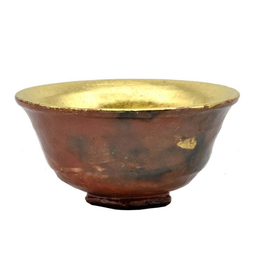 茶道具 抹茶茶碗（まっちゃちゃわん） 嶋台茶碗 各服点用 金 川嵜 和楽 抹茶茶碗は茶の湯文化である表千家・裏千家の茶道具や抹茶を専門に扱う千紀園（せんきえん）が通販で販売しています。茶会また初心者向けのお稽古用にご利用いただける抹茶碗です。贈り物・ギフトにも人気です。