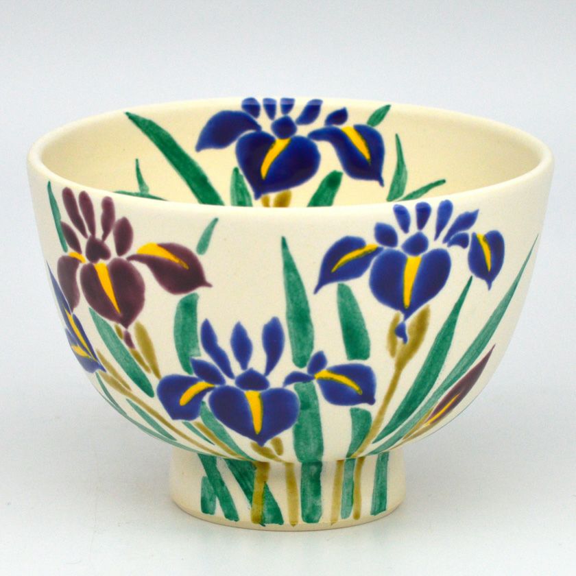 茶道具 抹茶茶碗（まっちゃちゃわん） 茶碗 白釉 菖蒲 端午の節句 水出 宋絢 抹茶茶碗は茶の湯文化である表千家・裏千家の茶道具や抹茶を専門に扱う千紀園（せんきえん）が通販で販売しています。茶会また初心者向けのお稽古用にご利用いただける抹茶碗です。贈り物・ギフトにも人気です。