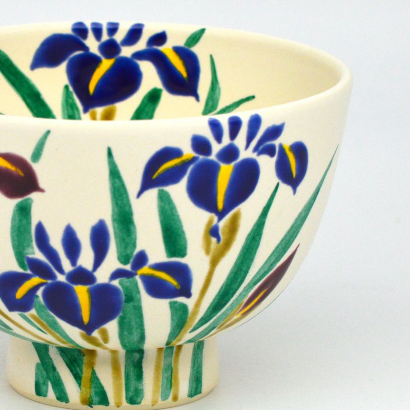 茶道具 抹茶茶碗（まっちゃちゃわん） 茶碗 白釉 菖蒲 端午の節句 水出 宋絢 抹茶茶碗は茶の湯文化である表千家・裏千家の茶道具や抹茶を専門に扱う千紀園（せんきえん）が通販で販売しています。茶会また初心者向けのお稽古用にご利用いただける抹茶碗です。贈り物・ギフトにも人気です。