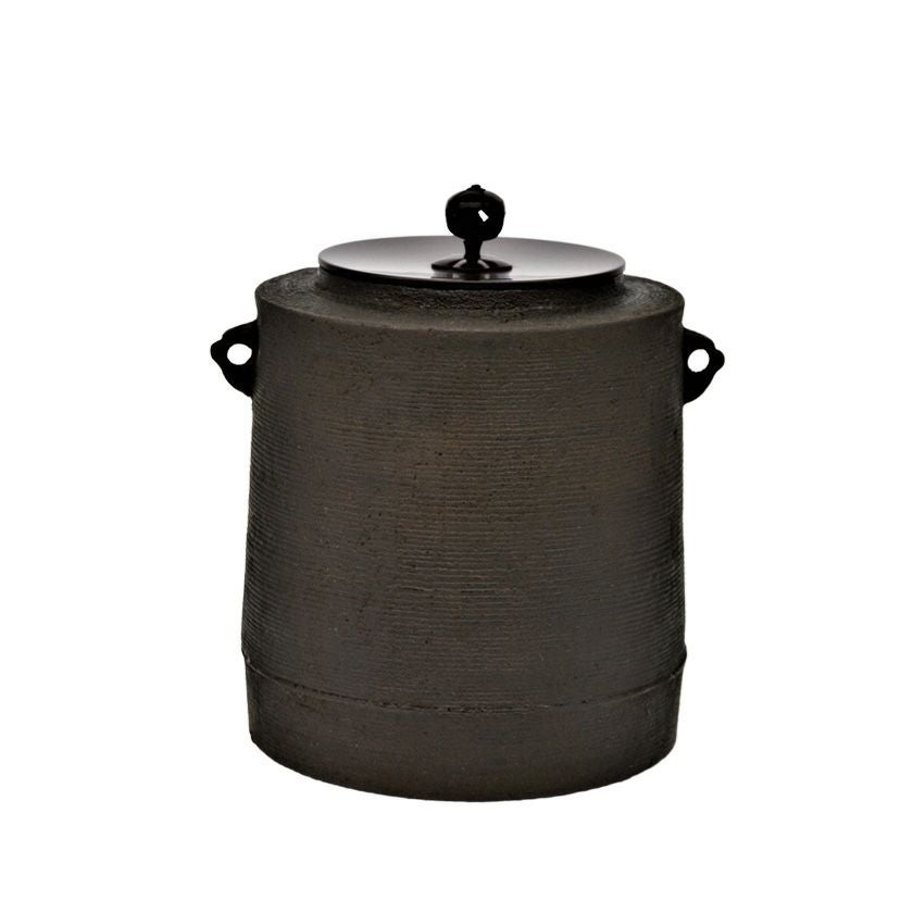 000000010088-01.jpg?size=xl&w= 