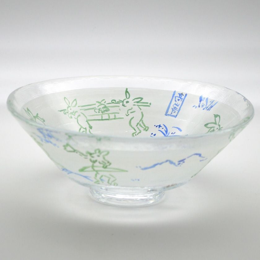 茶道具 平茶碗（ひらちゃわん） 平茶碗 義山 鳥獣戯画 （超耐熱） 今岡 妙見 抹茶茶碗は茶の湯文化である表千家・裏千家の茶道具や抹茶を専門に扱う千紀園（せんきえん）が通販で販売しています。茶会また初心者向けのお稽古用にご利用いただける抹茶碗です。贈り物・ギフトにも人気です。