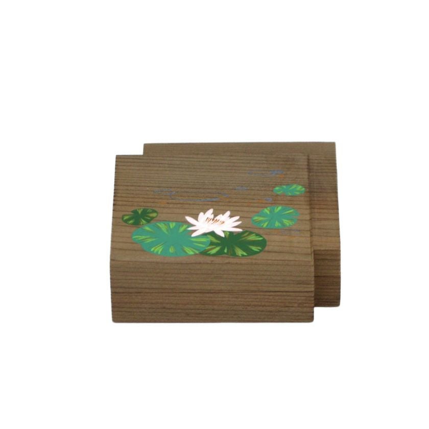 茶道具 香合（こうごう） 香合 神代杉 色紙重 睡蓮 中村 湖彩 | 千年の