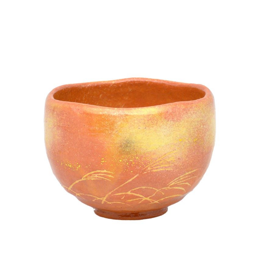 茶道具 抹茶茶碗（まっちゃちゃわん） 茶碗 月にすすき 吉村 楽入 抹茶茶碗は茶の湯文化である表千家・裏千家の茶道具や抹茶を専門に扱う千紀園（せんきえん）が通販で販売しています。茶会また初心者向けのお稽古用にご利用いただける抹茶碗です。贈り物・ギフトにも人気です。