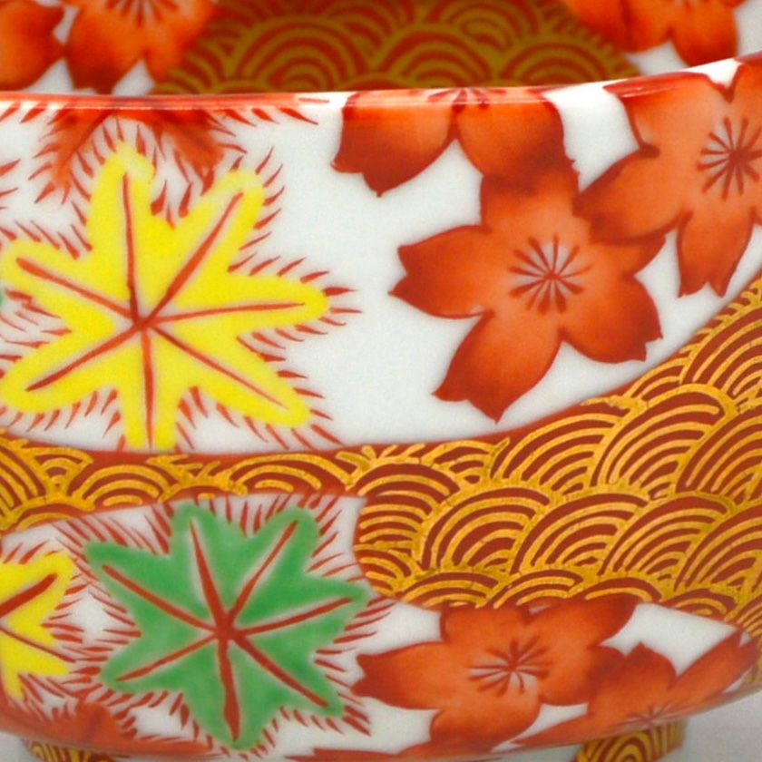 茶道具 抹茶茶碗（まっちゃちゃわん） 景徳鎮 茶碗 六角 雲錦 王 懐英 抹茶茶碗は茶の湯文化である表千家・裏千家の茶道具や抹茶を専門に扱う千紀園（せんきえん）が通販で販売しています。茶会また初心者向けのお稽古用にご利用いただける抹茶碗です。贈り物・ギフトにも人気です。