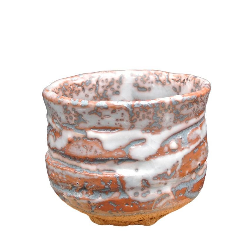 茶道具 抹茶茶碗（まっちゃちゃわん） 茶碗 志野焼 大山 秀男 抹茶茶碗は茶の湯文化である表千家・裏千家の茶道具や抹茶を専門に扱う千紀園（せんきえん）が通販で販売しています。茶会また初心者向けのお稽古用にご利用いただける抹茶碗です。贈り物・ギフトにも人気です。