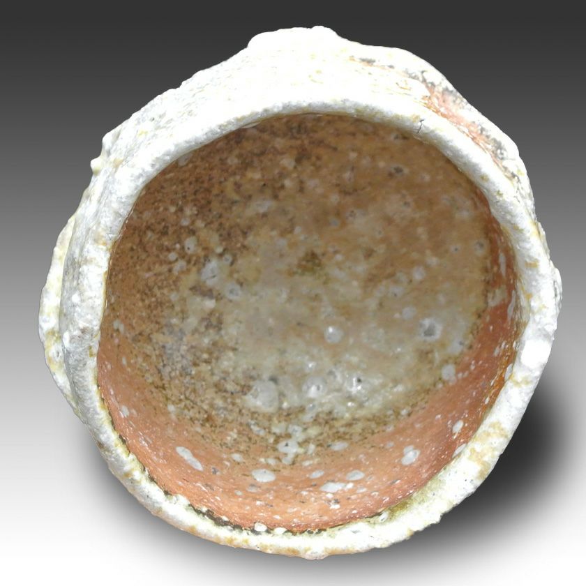 茶道具 抹茶茶碗（まっちゃちゃわん） 茶碗 信楽焼 大山 秀男 抹茶茶碗は茶の湯文化である表千家・裏千家の茶道具や抹茶を専門に扱う千紀園（せんきえん）が通販で販売しています。茶会また初心者向けのお稽古用にご利用いただける抹茶碗です。贈り物・ギフトにも人気です。