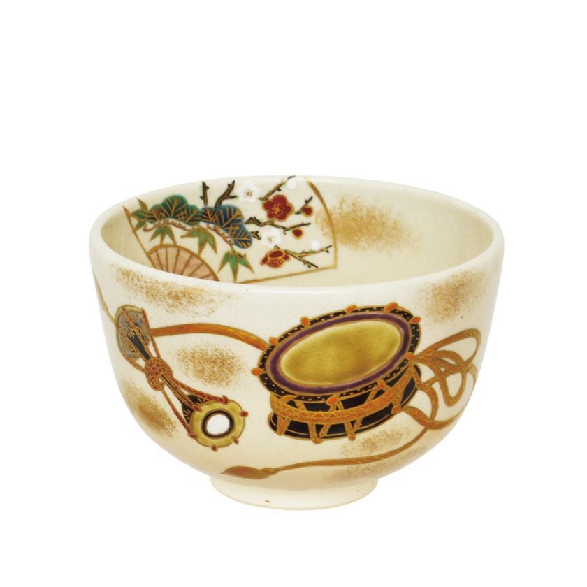 茶道具 抹茶茶碗（まっちゃちゃわん） 茶碗 色絵 和太鼓 加藤 永山 歌会始 勅題 御題「和」 抹茶茶碗は茶の湯文化である表千家・裏千家の茶道具や抹茶を専門に扱う千紀園（せんきえん）が通販で販売しています。茶会また初心者向けのお稽古用にご利用いただける抹茶碗です。贈り物・ギフトにも人気です。