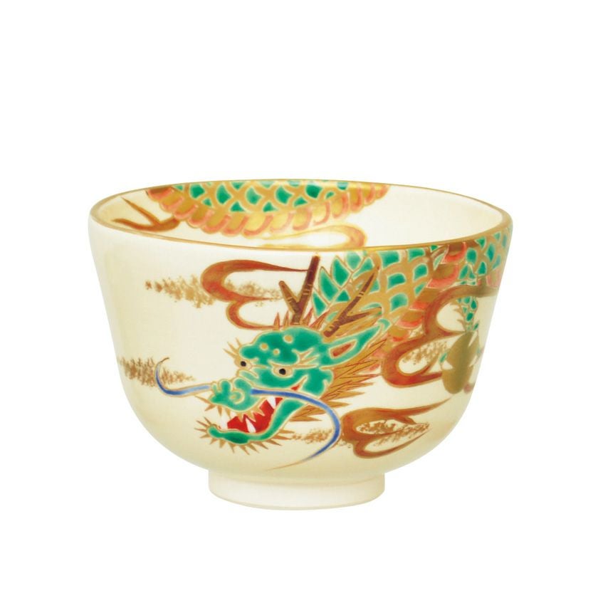 茶道具 抹茶茶碗（まっちゃちゃわん） 茶碗 色絵 龍 南口 閑粋 干支 辰（たつ 龍 竜 りゅう） 抹茶茶碗は茶の湯文化である表千家・裏千家の茶道具や抹茶を専門に扱う千紀園（せんきえん）が通販で販売しています。茶会また初心者向けのお稽古用にご利用いただける抹茶碗です。贈り物・ギフトにも人気です。