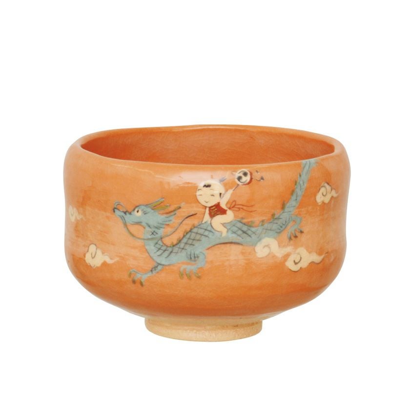 茶道具 楽茶碗（らくちゃわん） 茶碗 赤楽 竜の子太郎 桂窯 干支 辰（たつ 龍 竜 りゅう） 抹茶茶碗は茶の湯文化である表千家・裏千家の茶道具や抹茶を専門に扱う千紀園（せんきえん）が通販で販売しています。茶会また初心者向けのお稽古用にご利用いただける抹茶碗です。贈り物・ギフトにも人気です。