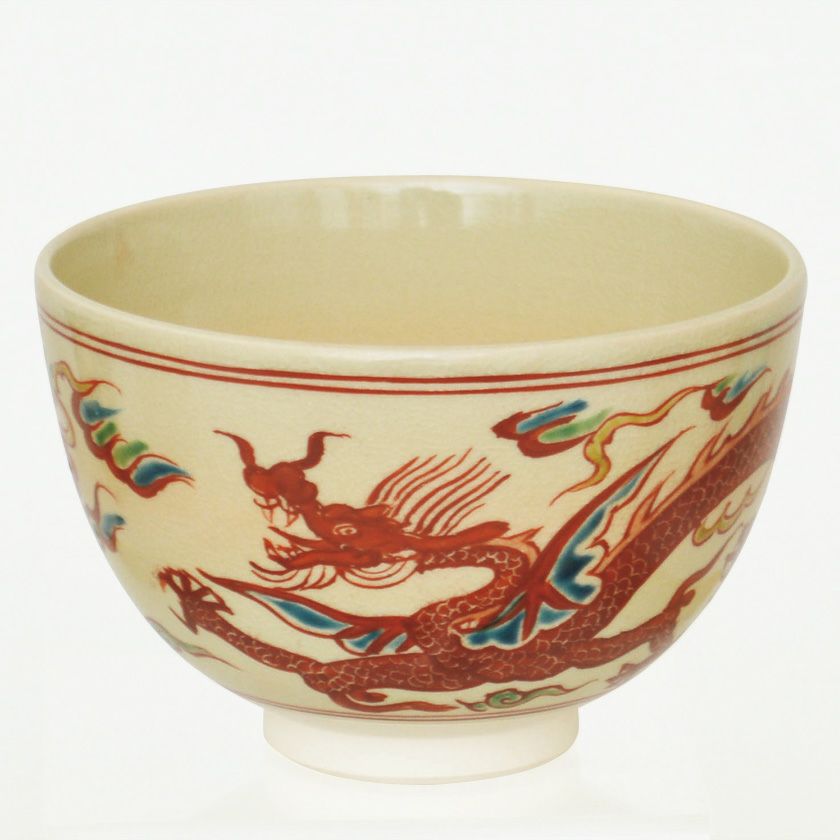 茶道具 抹茶茶碗（まっちゃちゃわん） 茶碗 赤絵 辰 加藤 永山 干支 辰（たつ 龍 竜 りゅう） 抹茶茶碗は茶の湯文化である表千家・裏千家の茶道具や抹茶を専門に扱う千紀園（せんきえん）が通販で販売しています。茶会また初心者向けのお稽古用にご利用いただける抹茶碗です。贈り物・ギフトにも人気です。