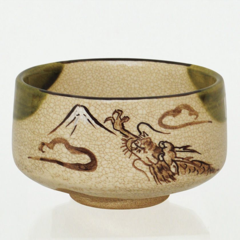 茶道具 抹茶茶碗（まっちゃちゃわん） 茶碗 織部 富士に登り龍 加藤 忠 干支 辰（たつ 龍 竜 りゅう） 抹茶茶碗は茶の湯文化である表千家・裏千家の茶道具や抹茶を専門に扱う千紀園（せんきえん）が通販で販売しています。茶会また初心者向けのお稽古用にご利用いただける抹茶碗です。贈り物・ギフトにも人気です。