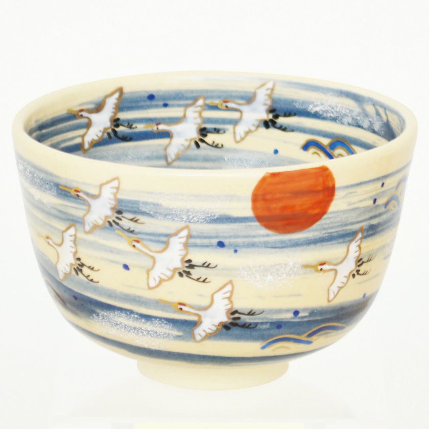 茶道具 抹茶茶碗（まっちゃちゃわん） 茶碗 色絵 日の出鶴 東山 深山 干支 辰（たつ 龍 竜 りゅう） 抹茶茶碗は茶の湯文化である表千家・裏千家の茶道具や抹茶を専門に扱う千紀園（せんきえん）が通販で販売しています。茶会また初心者向けのお稽古用にご利用いただける抹茶碗です。贈り物・ギフトにも人気です。