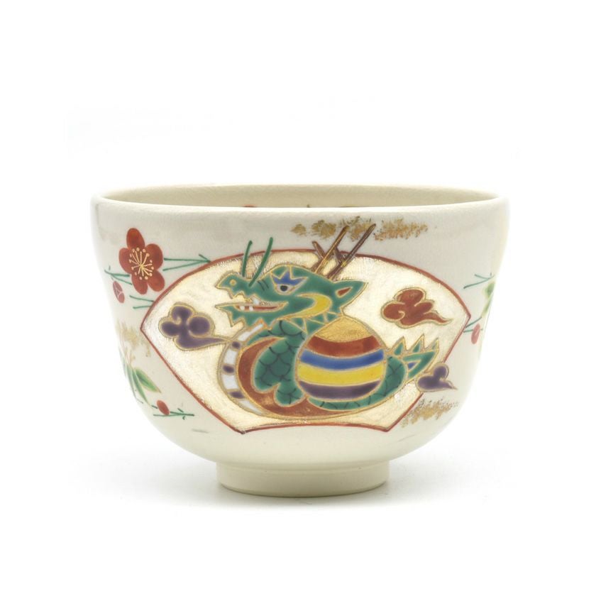 茶道具 抹茶茶碗（まっちゃちゃわん） 茶碗 地紙 玩具 辰 杣山 契月 干支 辰（たつ 龍 竜 りゅう） 抹茶茶碗は茶の湯文化である表千家・裏千家の茶道具や抹茶を専門に扱う千紀園（せんきえん）が通販で販売しています。茶会また初心者向けのお稽古用にご利用いただける抹茶碗です。贈り物・ギフトにも人気です。