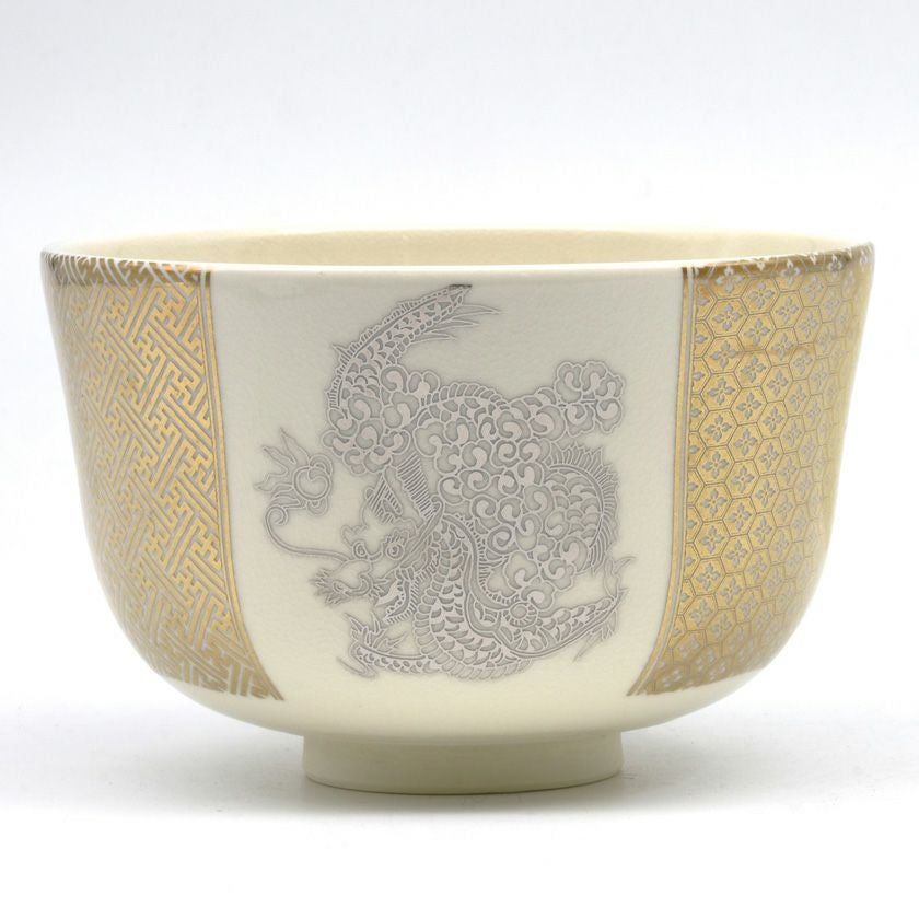 茶道具 抹茶茶碗（まっちゃちゃわん） 茶碗 仁清 格子龍 花月窯 干支 辰（たつ 龍 竜 りゅう） 抹茶茶碗は茶の湯文化である表千家・裏千家の茶道具や抹茶を専門に扱う千紀園（せんきえん）が通販で販売しています。茶会また初心者向けのお稽古用にご利用いただける抹茶碗です。贈り物・ギフトにも人気です。