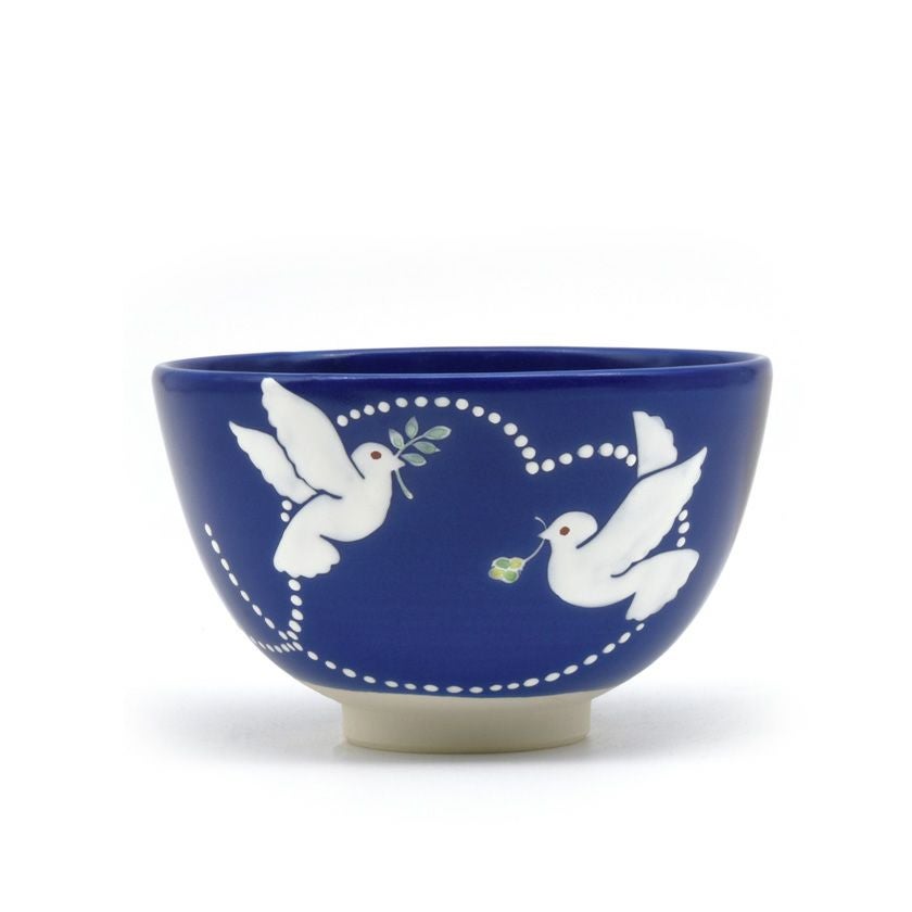 茶道具 抹茶茶碗（まっちゃちゃわん） 茶碗 瑠璃釉 愛和 山岡 善高 御題（勅題）「和」 抹茶茶碗は茶の湯文化である表千家・裏千家の茶道具や抹茶を専門に扱う千紀園（せんきえん）が通販で販売しています。茶会また初心者向けのお稽古用にご利用いただける抹茶碗です。贈り物・ギフトにも人気です。