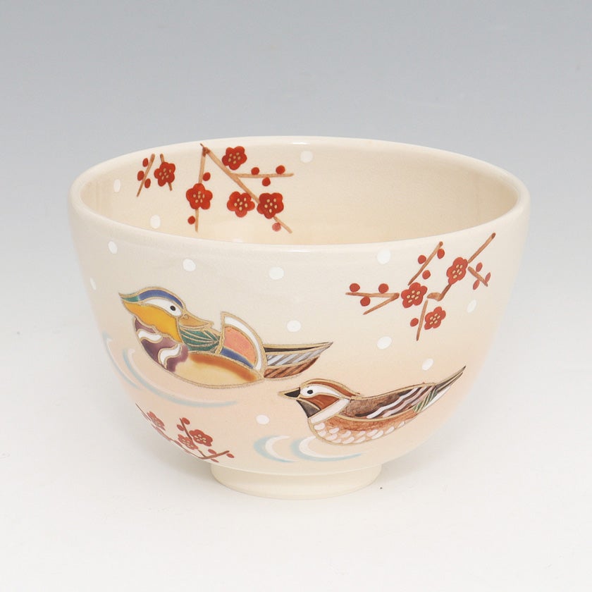 茶道具 抹茶茶碗（まっちゃちゃわん） 茶碗 色絵 鴛鴦 加藤 起楽 抹茶茶碗は茶の湯文化である表千家・裏千家の茶道具や抹茶を専門に扱う千紀園（せんきえん）が通販で販売しています。茶会また初心者向けのお稽古用にご利用いただける抹茶碗です。贈り物・ギフトにも人気です。