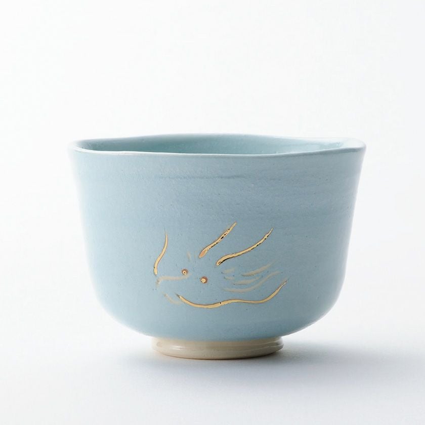 茶道具 抹茶茶碗（まっちゃちゃわん） 万能碗 龍 楽入窯 干支 辰（たつ、タツ、龍、竜） 抹茶茶碗は茶の湯文化である表千家・裏千家の茶道具や抹茶を専門に扱う千紀園（せんきえん）が通販で販売しています。茶会また初心者向けのお稽古用にご利用いただける抹茶碗です。贈り物・ギフトにも人気です。