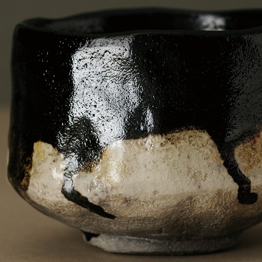 茶道具 楽茶碗（らくちゃわん） 黒楽茶碗ラスター彩流し釉 萬福堂 楽入