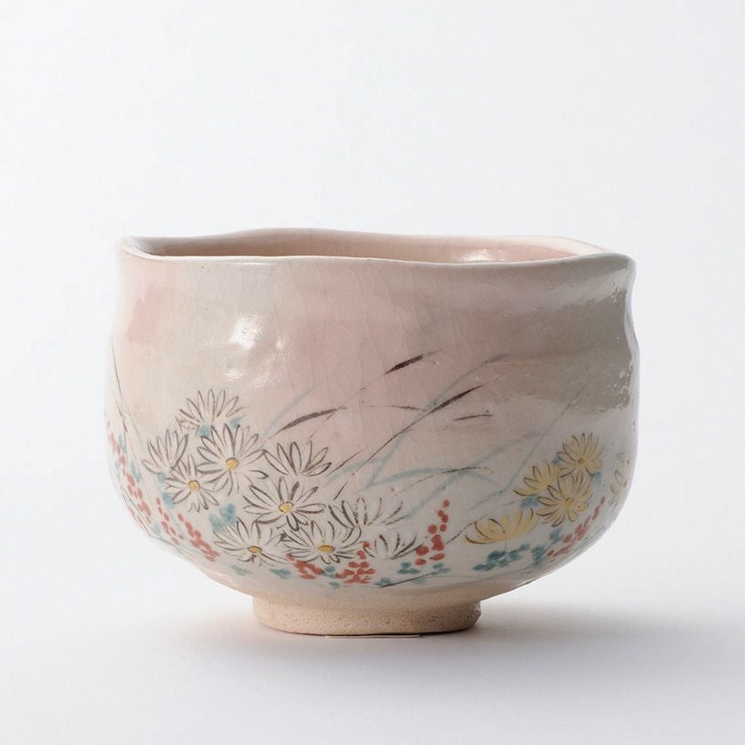 茶道具 抹茶茶碗（まっちゃちゃわん） 季節茶碗 秋草爛漫 吉村 楽入 抹茶茶碗は茶の湯文化である表千家・裏千家の茶道具や抹茶を専門に扱う千紀園（せんきえん）が通販で販売しています。茶会また初心者向けのお稽古用にご利用いただける抹茶碗です。贈り物・ギフトにも人気です。